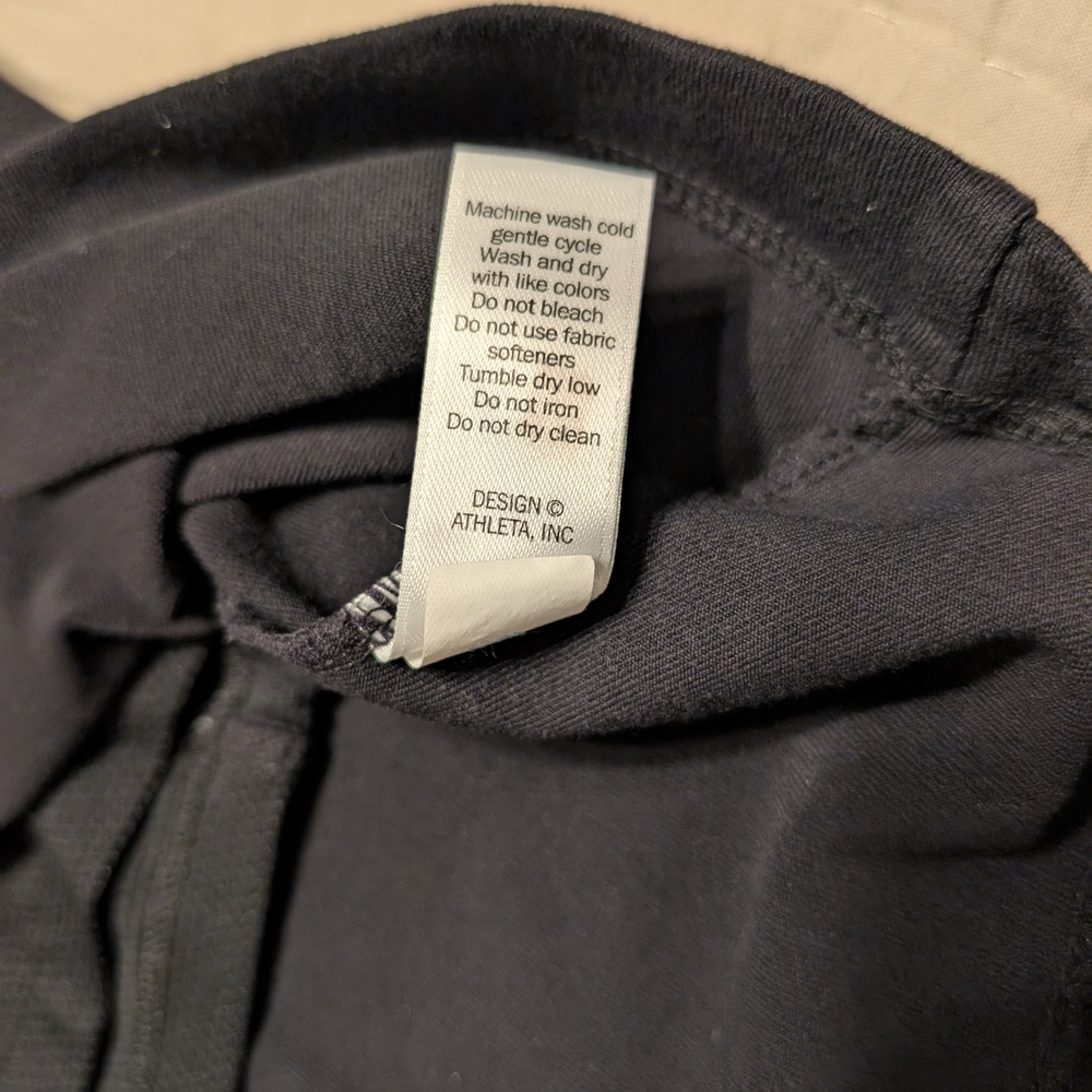 SALE -- Athleta Black Skirt, Women's Size Medium - Picture 3 of 8
